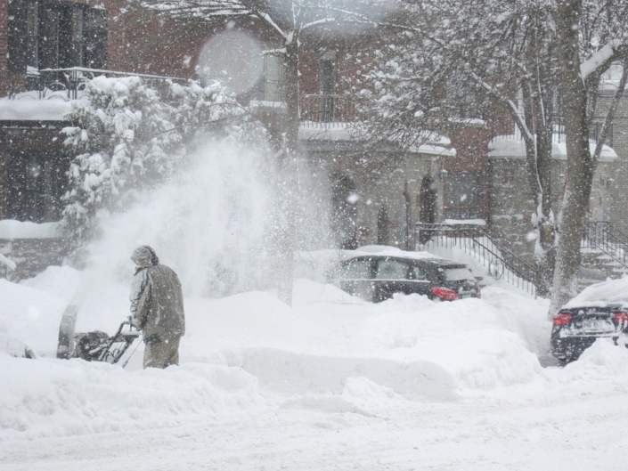 cleaning-snow-2147248_960_720